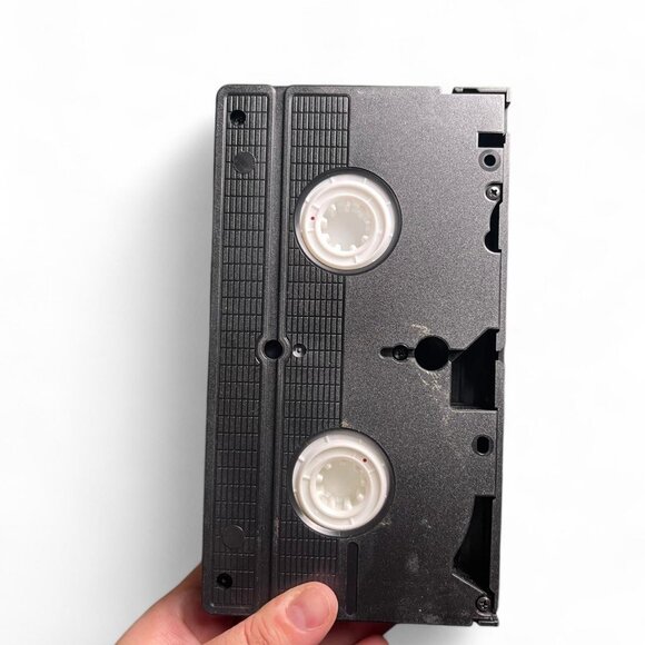 THE WIZARD OF OZ On VHS with Judy Garland - Picture 5 of 5